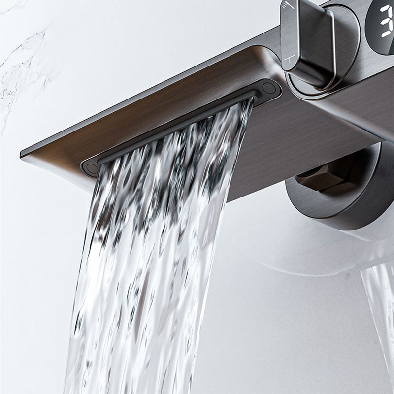 Wall Mounted Metal Bathroom Faucet Low Arc Waterfall Tub Filler