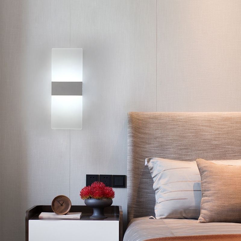 Geometry Shape Metal Wall Light Modern Style 1 Light Wall Mount Lamp in White