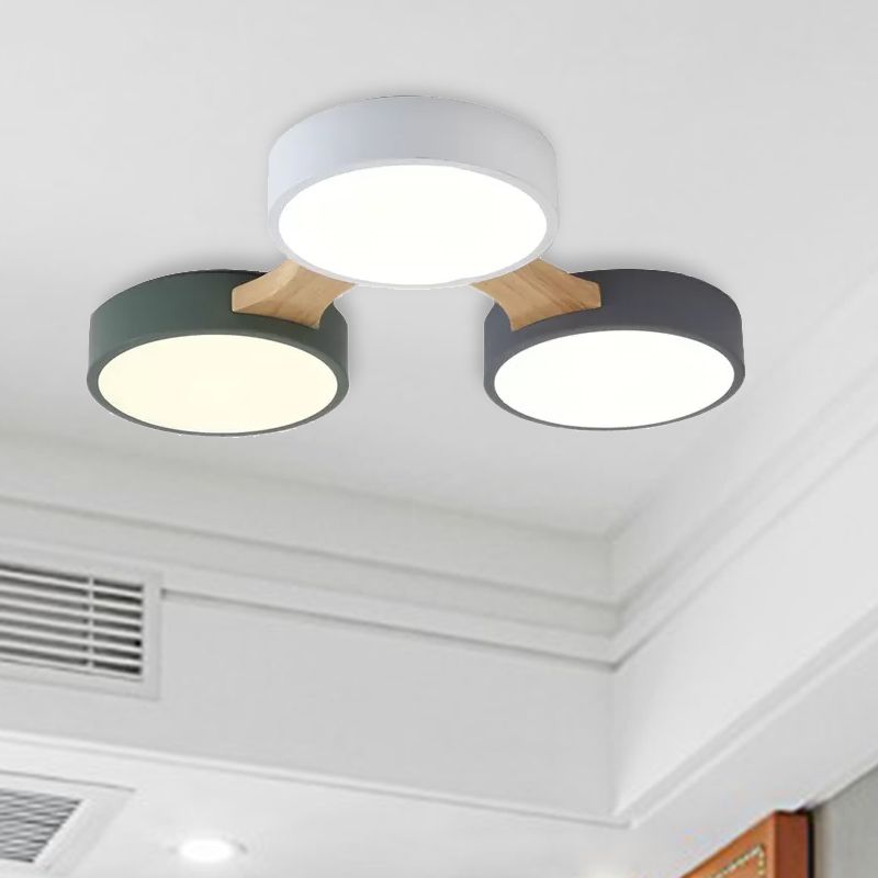 Ronde plafondlamp van hout en metaal, Scandinavisch 3/4/5-lichts grijs plafondverzonken plafond voor slaapkamer in warm/wit