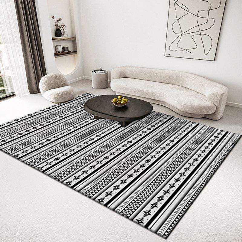 Persian Tribal Pattern Rug Polyester Carpet Non-Slip Backing Area Rug for Home Decoration