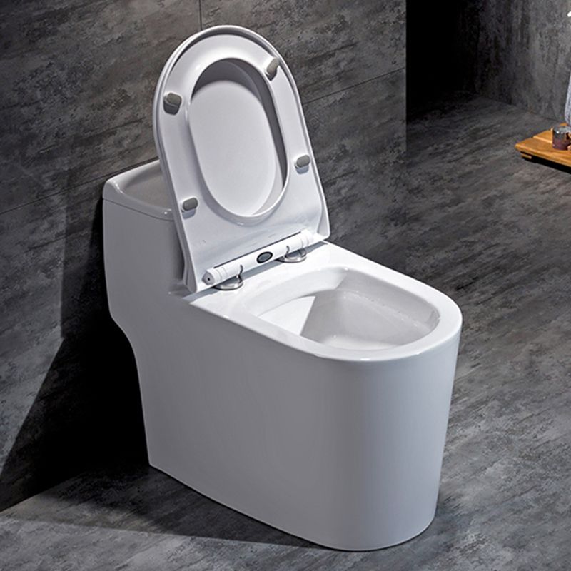 Traditional Ceramic Flush Toilet All-In-One Toilet Bowl for Bathroom