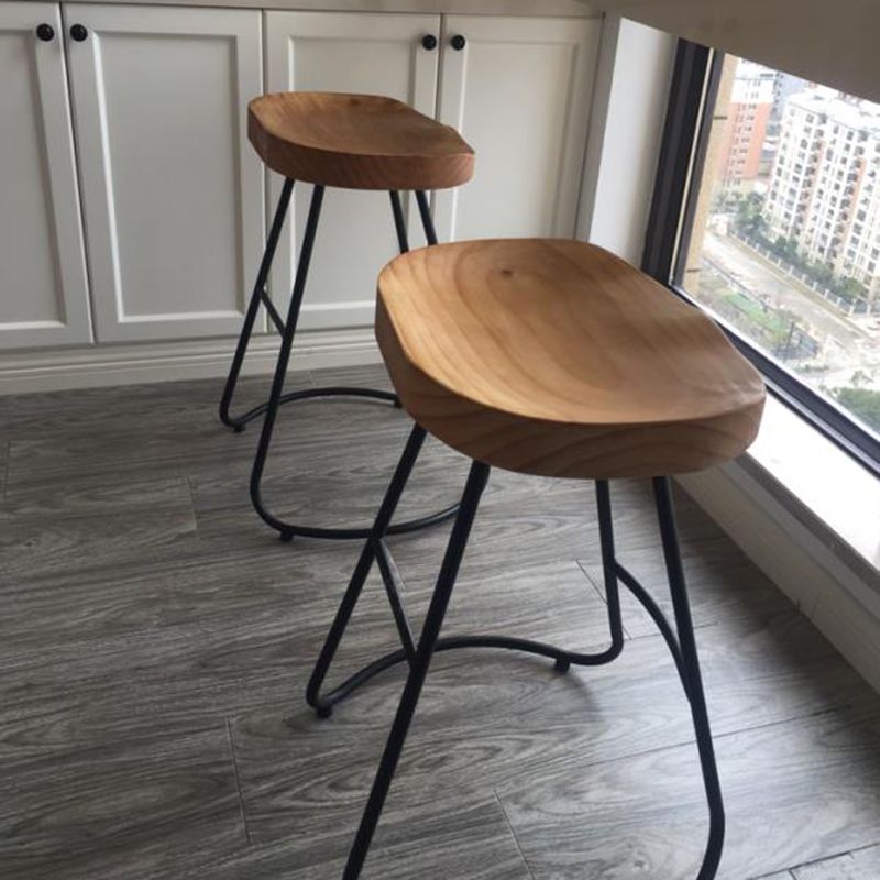 Taburete de bar industrial sin respaldo y sin brazos Taburete de mostrador de madera