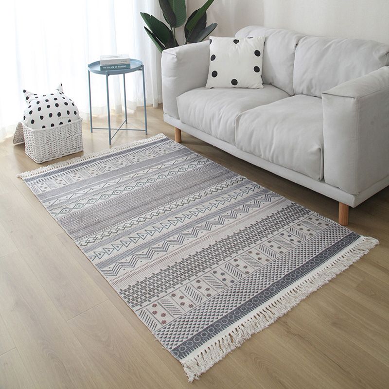 Western Living Room Rug Multi Color Geo Patterned Rug Cotton Blend Washable Hand-Woven Carpet with Tassel