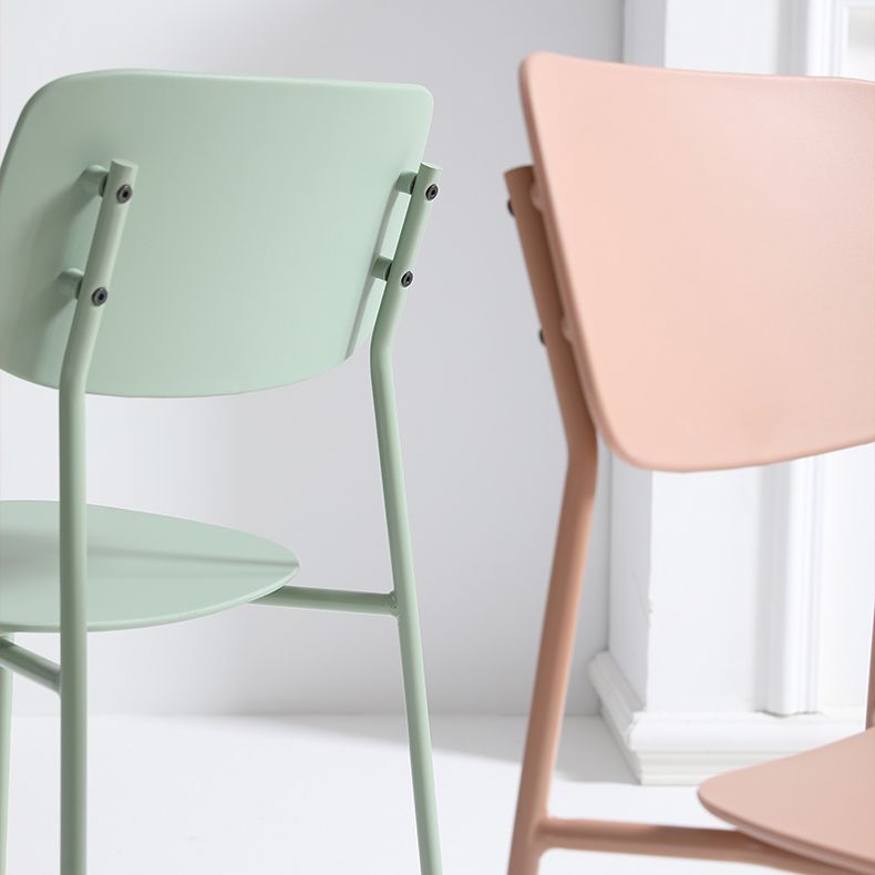 Contemporary Restaurant Open Back Side Chair Matte Finish Plastic Dining Chair