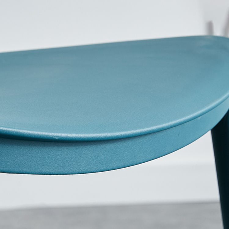 Silla escandinava de plástico para interior y exterior, silla lateral con respaldo abierto