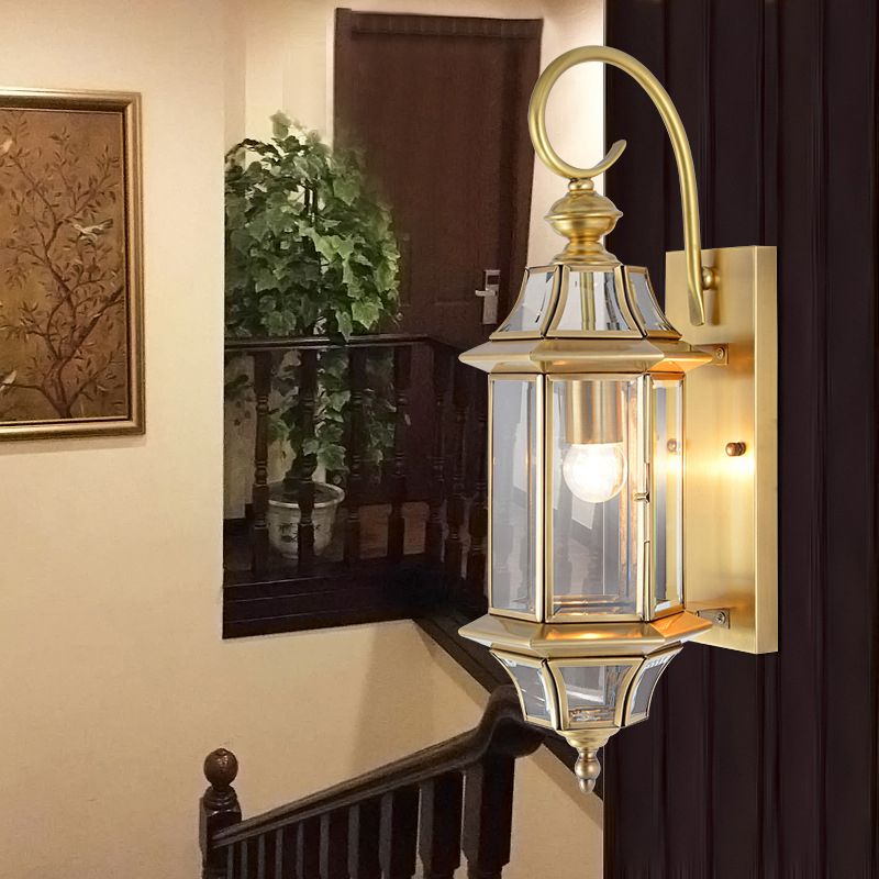 Geometric Shape Glass Wall Lighting Industrial Style 1 Light Wall Mounted Light in Gold