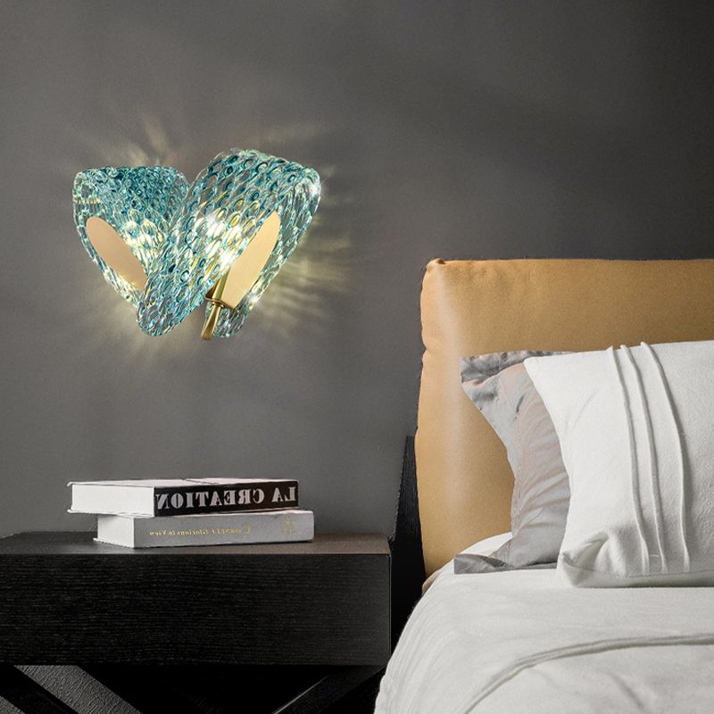 Modern Metal Wall Sconce Flower Shape Wall Light with Glass Shade for Bedroom