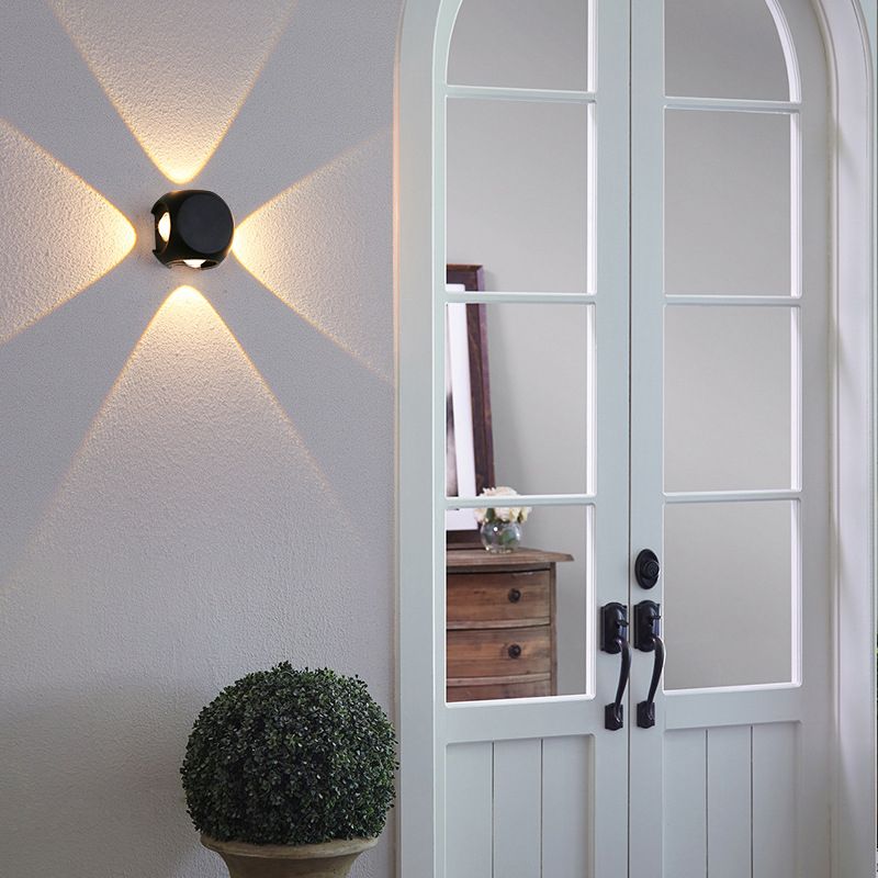 Lámpara de pared LED geométrica negra en moderna simplicidad de aluminio luz de pared impermeable con sombra de vidrio