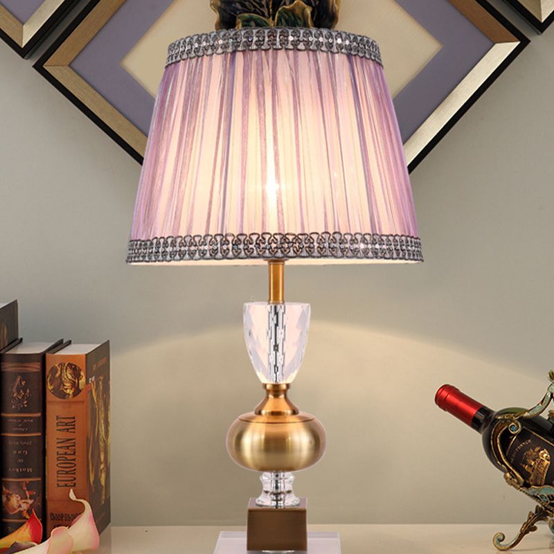 Lampe d'étude effilée Modern Fabric 1 Éclairage de tâche de l'ampoule en violet clair pour la chambre