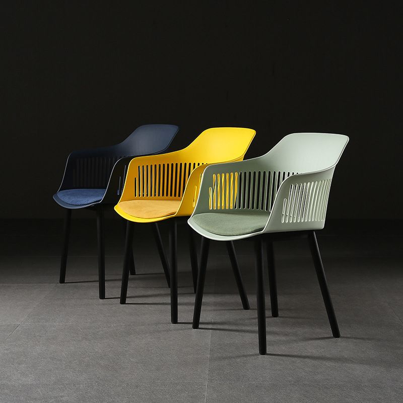 Contemporary Slat Back Arm Chair Matte Finish Metal Chair for Patio