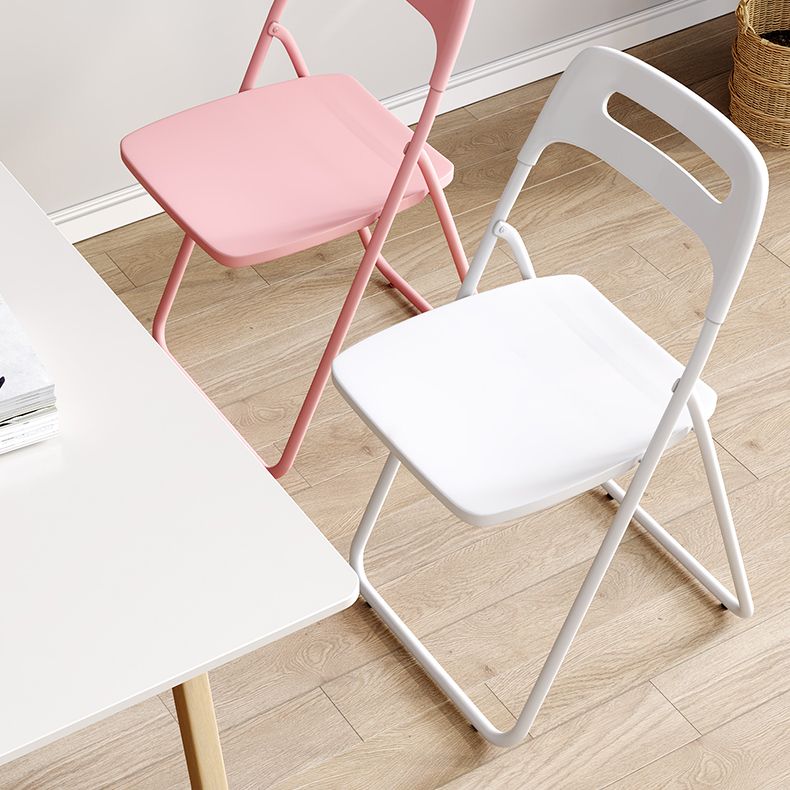 Chaise d'intérieur et d'extérieur moderne en métal, chaise d'appoint pliante à dossier ouvert pour la maison