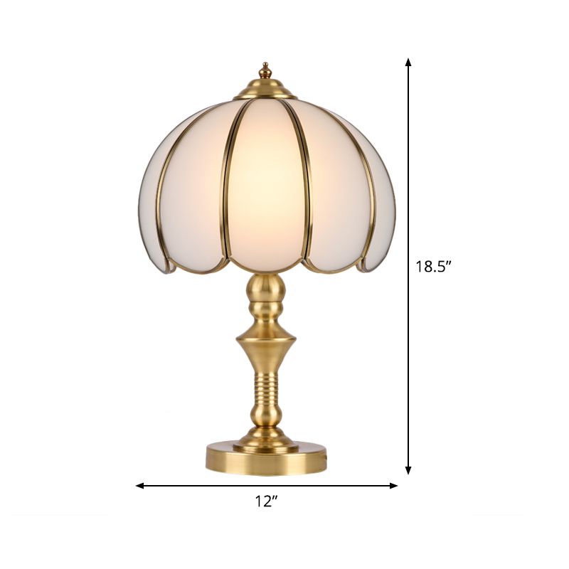 Lampe à table en or colonial feston / évasé 1 éclairage de nuit de colonialisme léger avec base en métal pour chambre à coucher