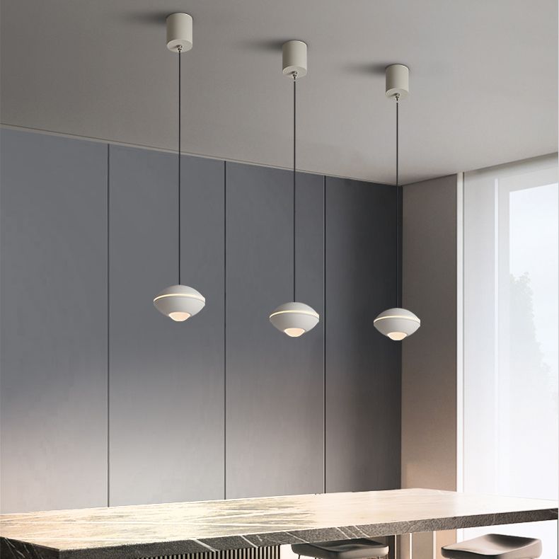 Alluminio UFO a sospensione UFO LED minimalista Mini Sospensione Luce per camera da letto