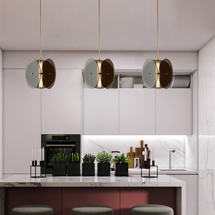 1 luminaire léger suspendu de plafond en verre postmoderne pour restaurant