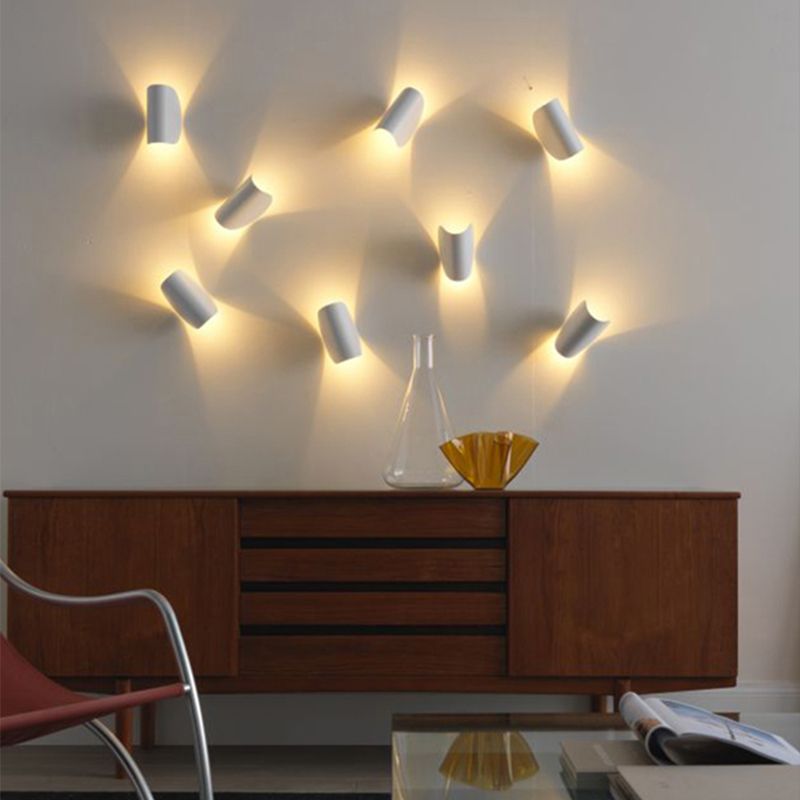 Unique Metal Wall Sconce Modern Nordic Macarons 1 Light Wall Mounted Light for Bedroom