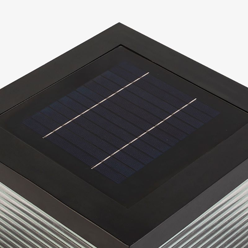 Square Shape Metal Outdoor Light Modern Style 1-Light Solar Pillar Lights in Black