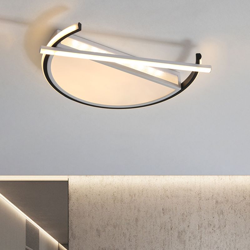 18"/21.5" Wide Geometric Flush Mount Fixture Contemporary Metal LED Parlor Flush Ceiling Light in Black/Gold