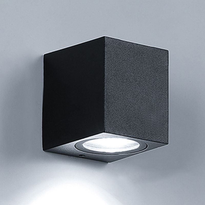 Contemporary Geometric Wall Light Aluminum & Glass Wall Sconce in Black