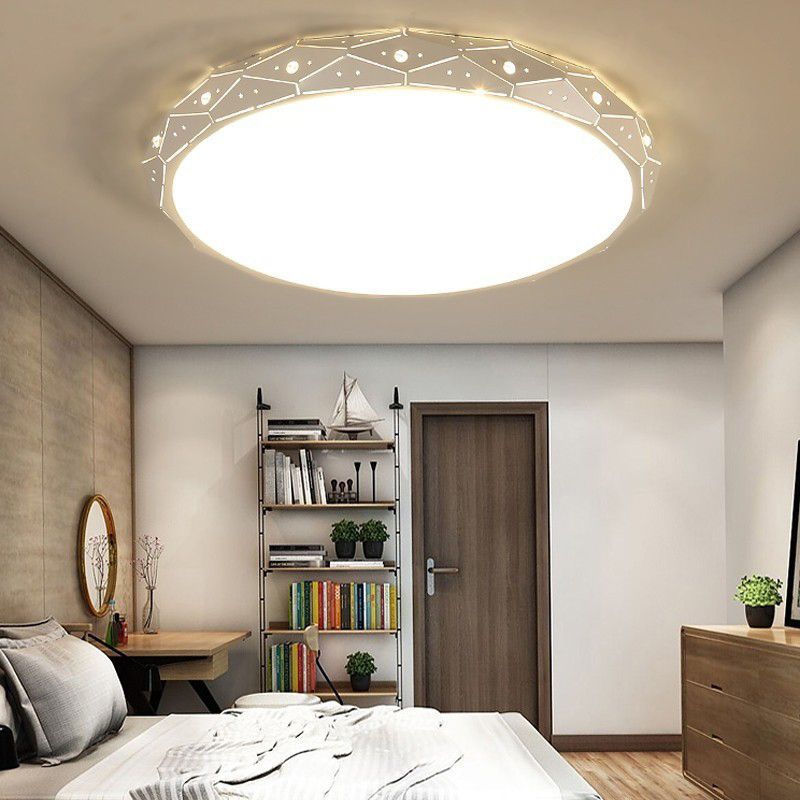 Minimalistische LED flush mount plafond Licht creatieve kleurrijke plafond lamp met acryl schaduw