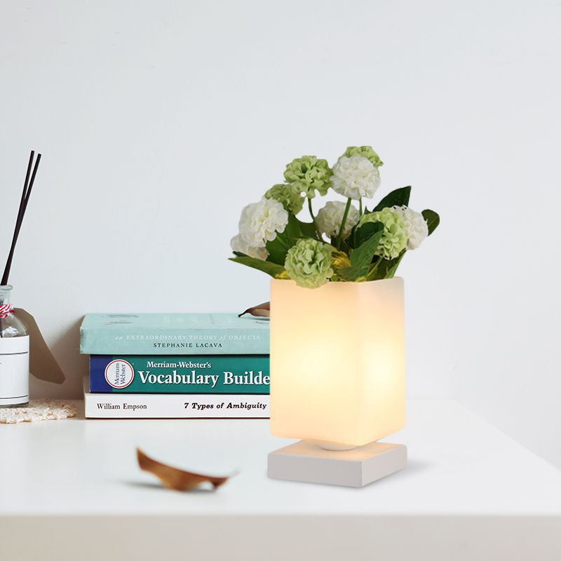 Art Deco Cono/rectángulo Lámpara de noche de vidrio blanco Iluminación de mesita de noche con decoración de flores para dormitorio