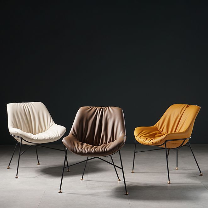 Chaise en cuir de style contemporain, chaise sans accoudoirs avec pieds en métal pour cuisine