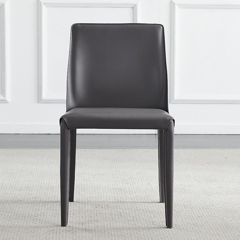 Chaises latérales de salle à manger en métal de style scandinave