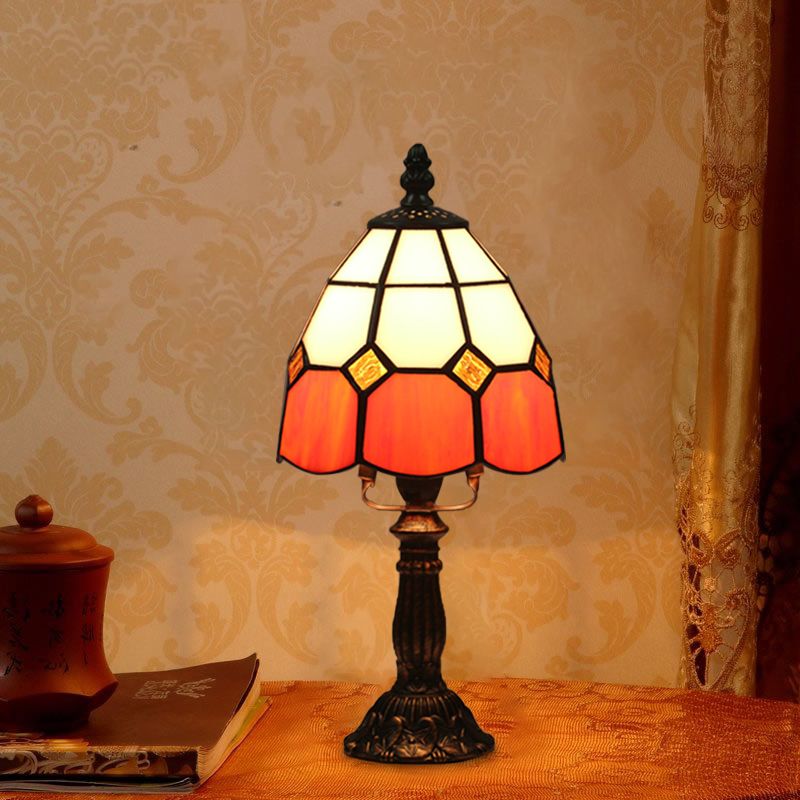 Dome Night Light Mission Stained Art Glass 1 Head Beige/Yellow/Orange Grid Patterned Nightstand Lighting for Bedroom