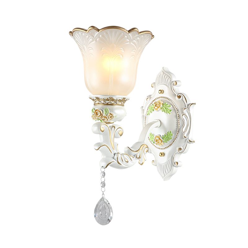 Opal Glass Flower Wall Sconce Light tradizionale 1/2 Luci da soggiorno Lampada da parete in bianco