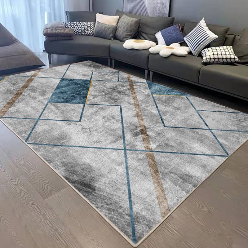 Dark Brown Graphic Rug Polyester Simple Rug Non-Slip Backing Rug for Home Decor