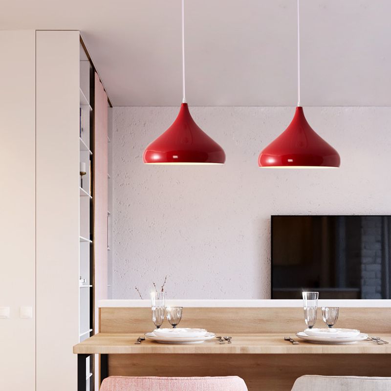 Shade de couverture en métal.