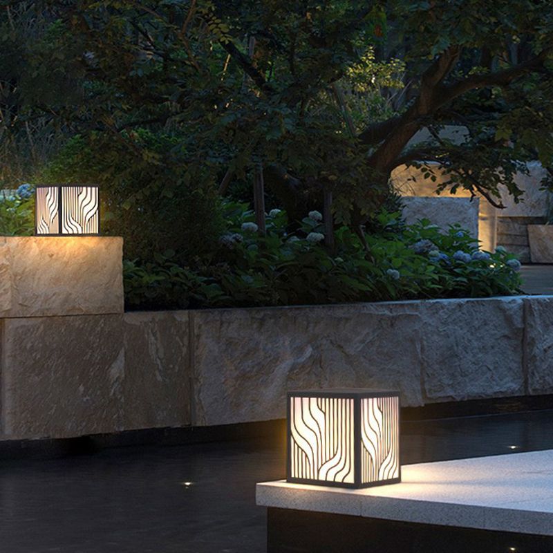 Black Waterproof Lights Outdoor Square Pillar Lamp for Garden