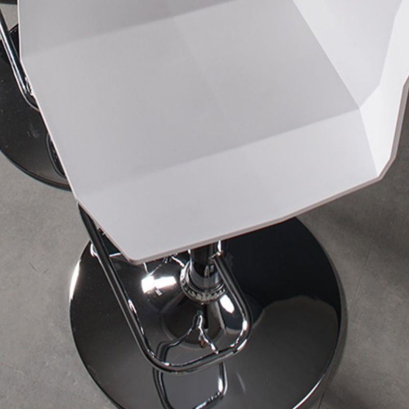 Contemporary Plastic Bar Stool Adjustable Height Dining Stool with Footrest