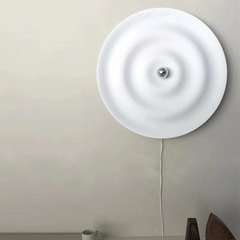 Modern Metal Wall Sconce Circular Shape Wall Light with Aluminum Shade for Bedroom
