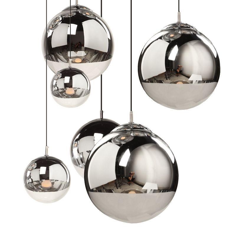 Moderner Glasglasanhänger Light Globe Platting Spiegelte hängende Licht in Silber für Nachtbalken