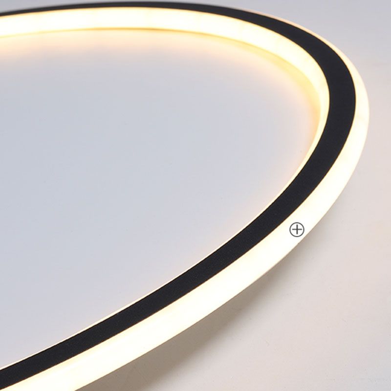 Circle Ceiling Light Modern Aluminum Flush Mount Light for Living Room in Black