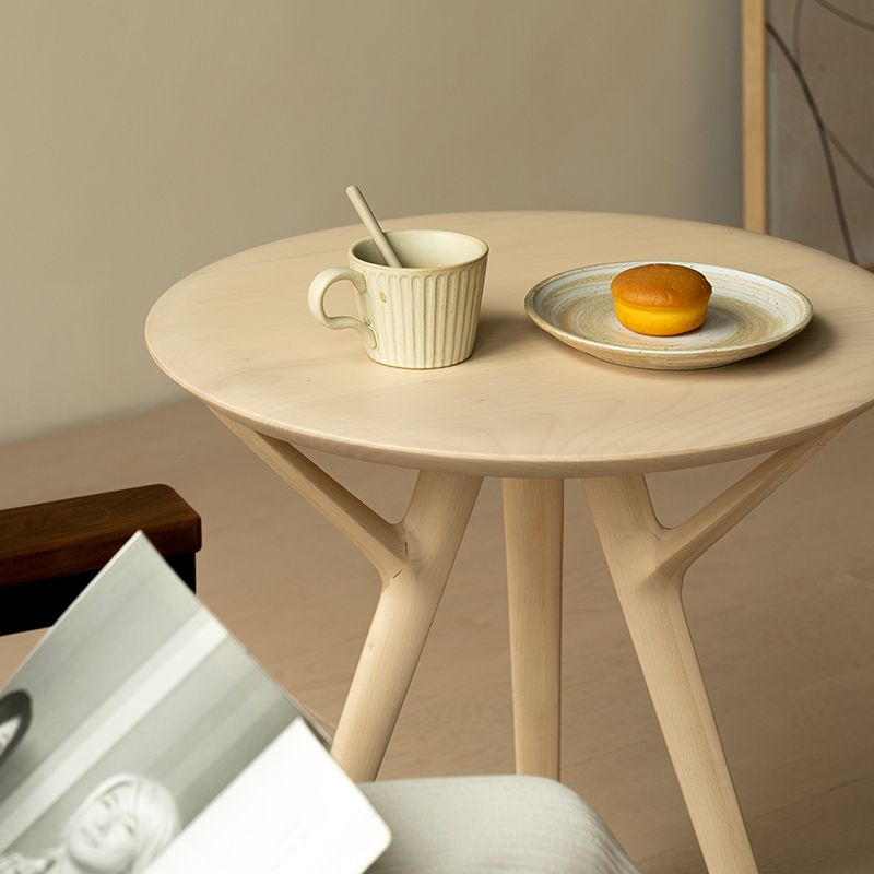 Maple Wood Side Table Modern Outdoor Round Patio Table in Natural