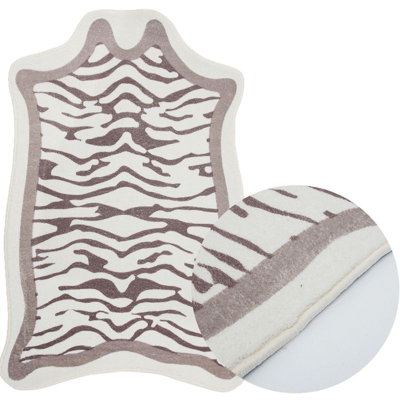 Creative Novelty Shape Carpet Modern Zebra Print Carpet Washable Polyester Rug with Non-Slip Backing