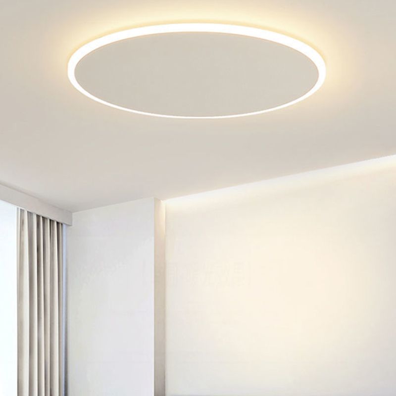White LED Flush Mount Modern Metal Circle Ceiling Mounted Fixture for Bedroom