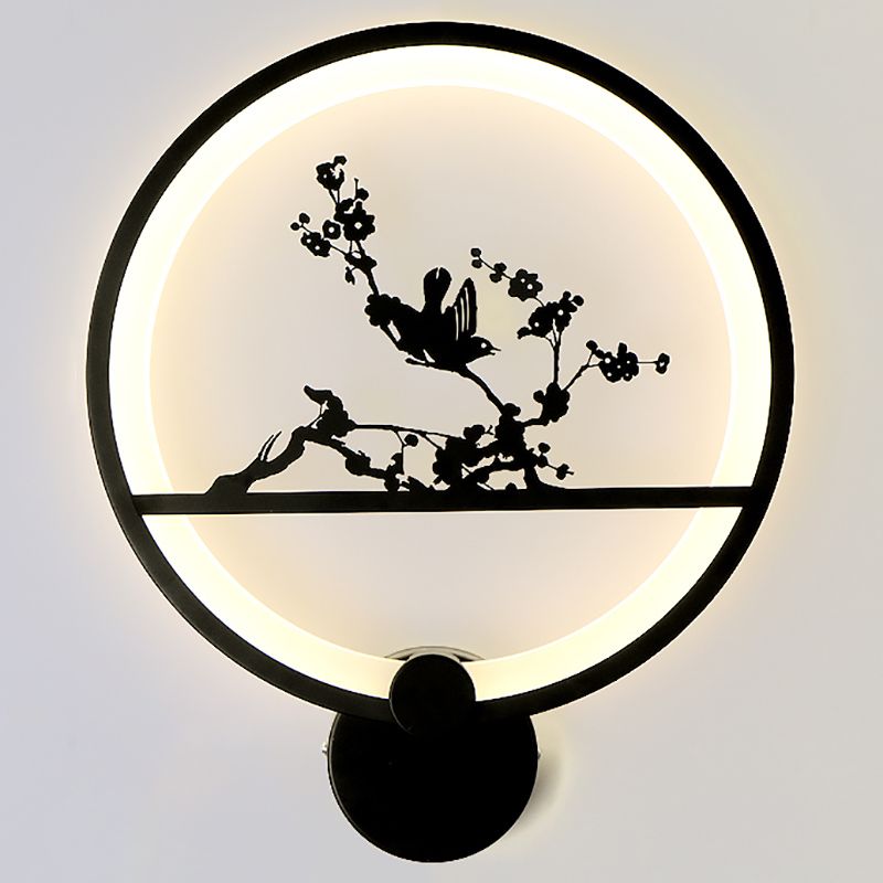 Unique Shape Metal Wall Light Modern Style 1-Light Wall Mounted Light Fixture in Black
