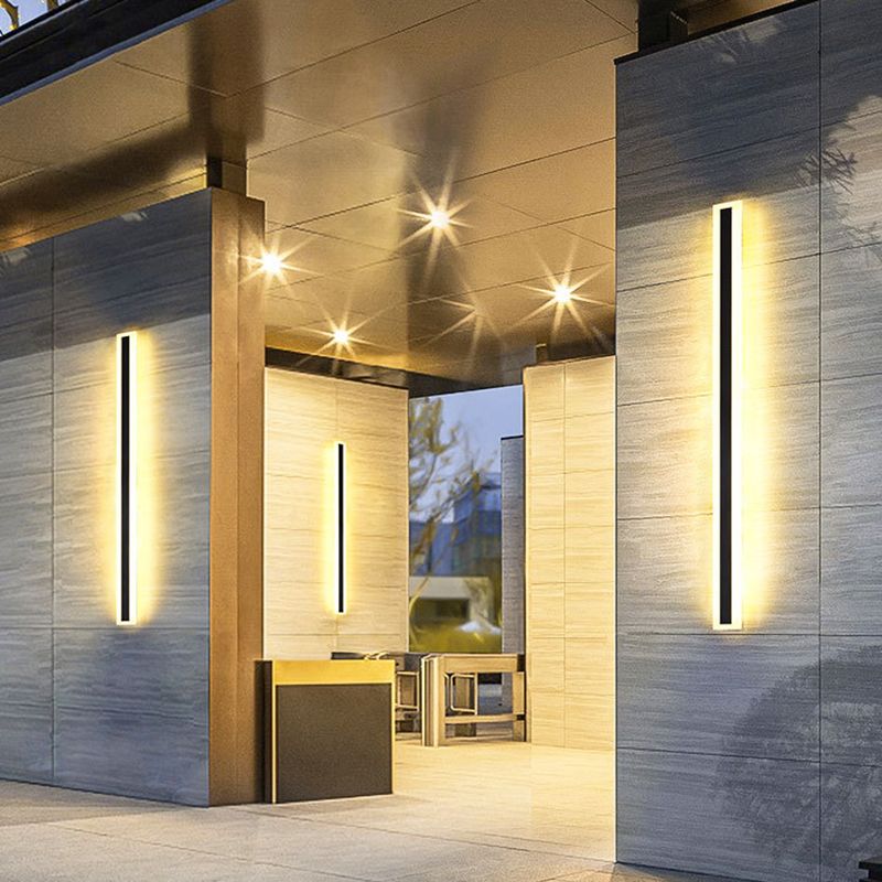 Modern Metal Wall Sconce Linear Shape Wall Light with Acrylic Shade for Living Room