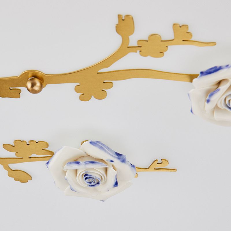 Weiße geometrische Deckenleuchte, minimalistische Acryl-LED-Einbauleuchte mit Keramikrosette