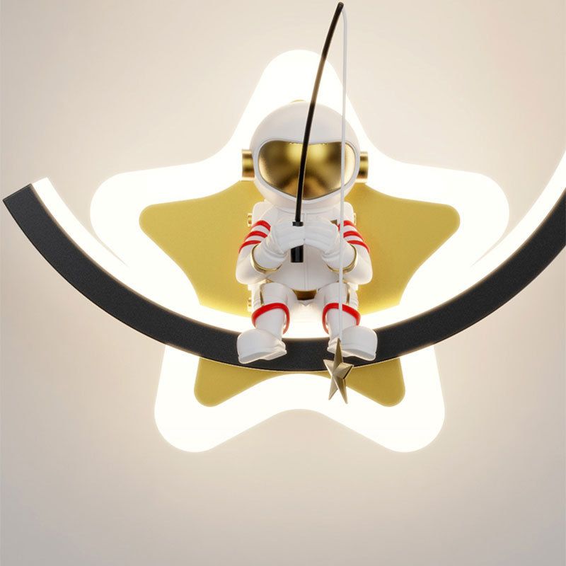 Modern Style LED Wall Light Fixture Creative Astronaut Wall Light Sconce for Bedroom