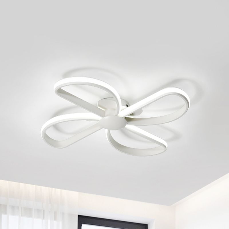 Blossom Shape LED Flush Mount Light Nordic Stylish Metal Ceiling Lamp for Kid Bedroom