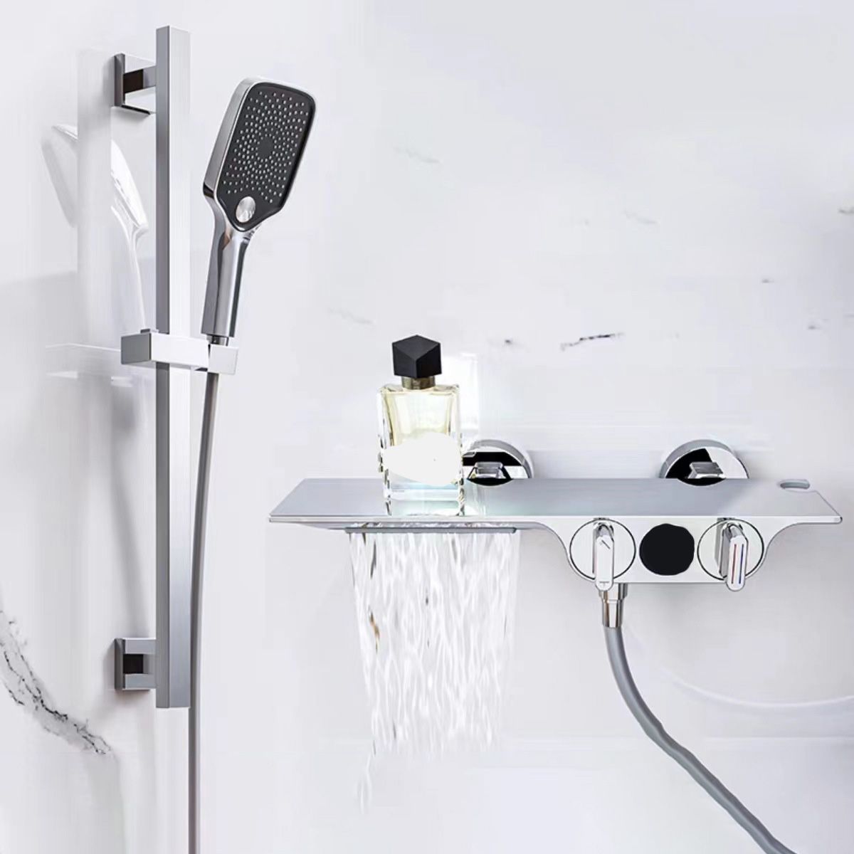Modern Faucets Copper 2-Handle and 4-Hole Wall Mounted Bath Faucet Trim