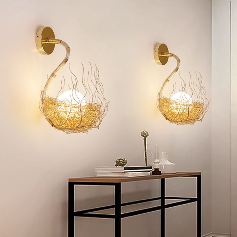 Globe Glass Wand Licht armatuur met gouden nestontwerp Postmodern 1 licht SCONCE LICHT, 8,5 "/10" breed
