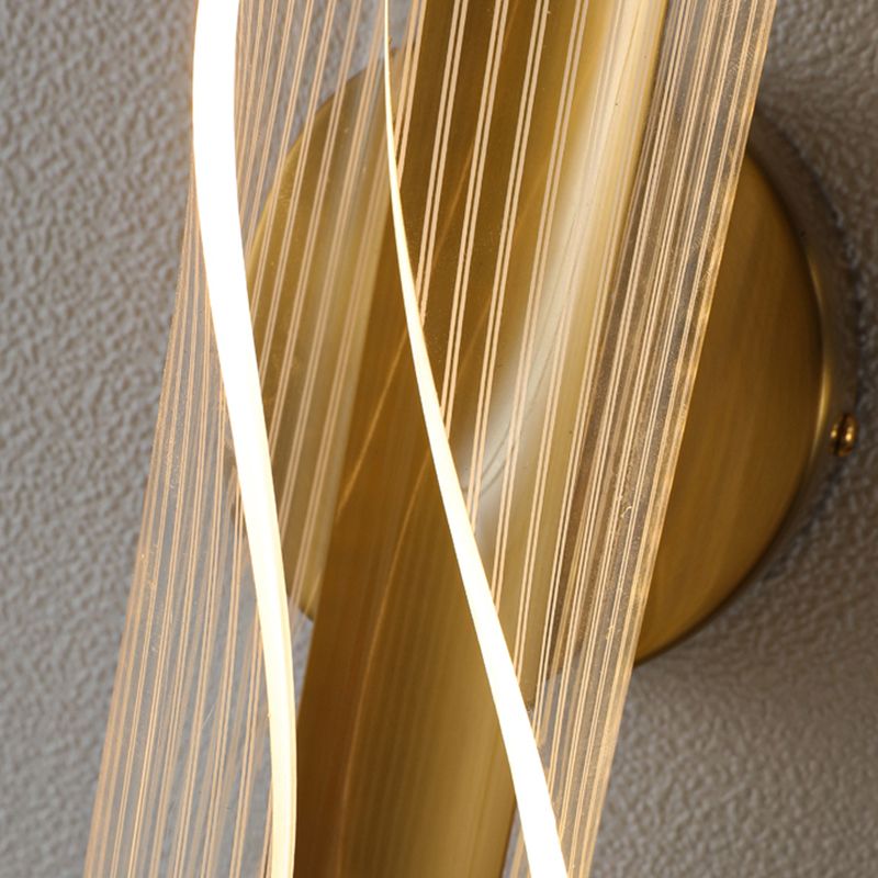 Geometric Wall Sconce Modern Wall Lights Metal 1 Light Sconce Light in Gold Finish