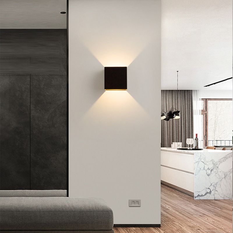 Contemporary Black/White Wall Mounted Sconce Rectangle Metal 1 Light Wall Light
