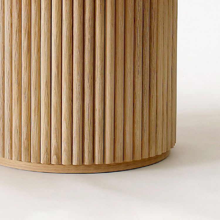 Round Pedestal Modern Dining Table Wood Color Fixed Table with Solid Wood
