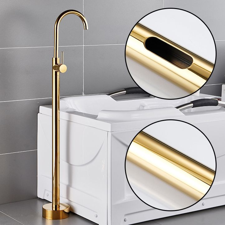 Traditional Floor Mounted Metal Freestanding Tub Filler Single Handle Freestanding Faucet