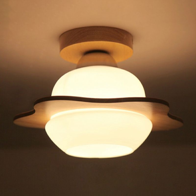 Blumenkorridor halb Flush Mount Leuchte Creme Glas 1-Licht nordische Deckenbehandlung in Holz